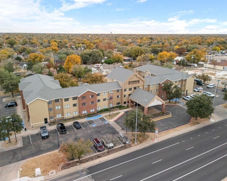 Primary Photo Of 2515 19th St, Lubbock Hotel For Sale