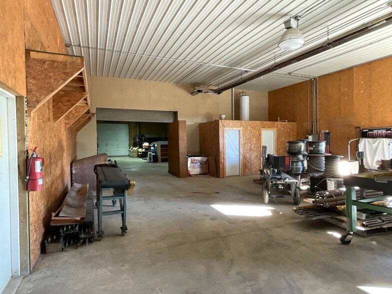 More Photos Of 12433 South Ave, North Lima Warehouse For Sale