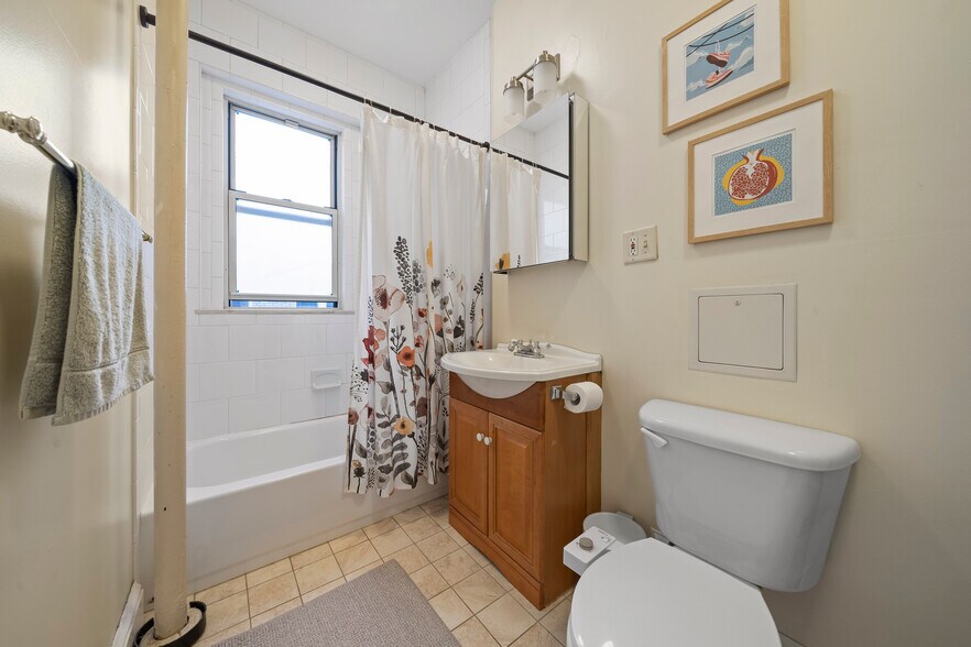 More Photos Of 74 Fenway, Boston Apartments For Sale