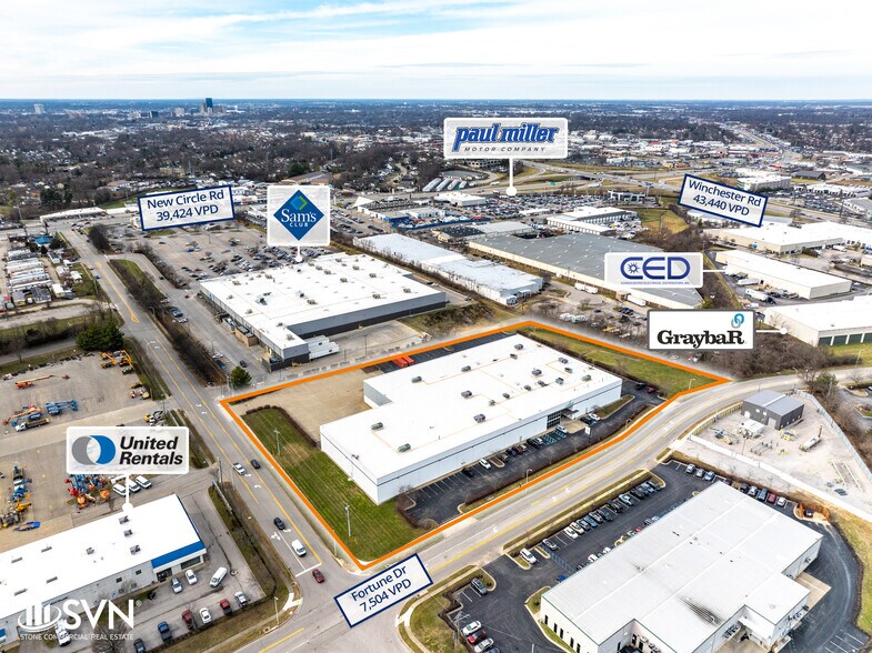 More Photos Of 2375 Fortune Dr, Lexington Manufacturing For Lease