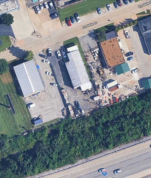 More Photos Of 10926 Lin Valle Dr, Affton Warehouse For Lease