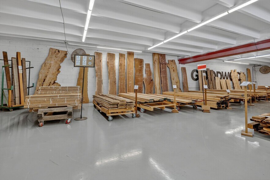 More Photos Of 1305-1311 Dickerson Pike, Nashville Freestanding For Lease