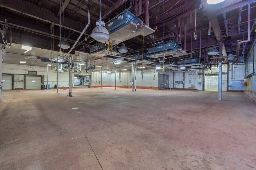 More Photos Of 1809 N Bell St, San Angelo Industrial For Sale