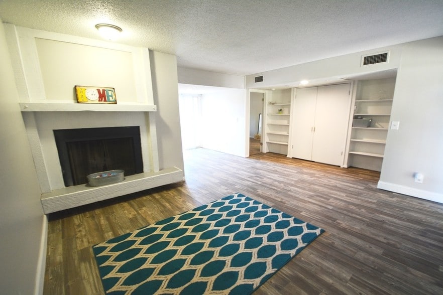 More Photos Of 3218 S 93rd East Ave, Tulsa Apartments For Sale