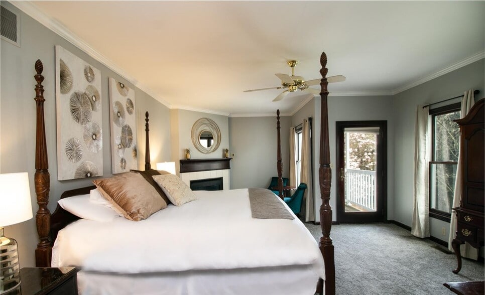 More Photos Of 3158 S State Road 2, Valparaiso Hotel For Sale