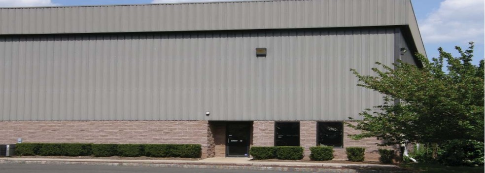 Primary Photo Of 1050 Route 22 West, Clinton Warehouse For Lease