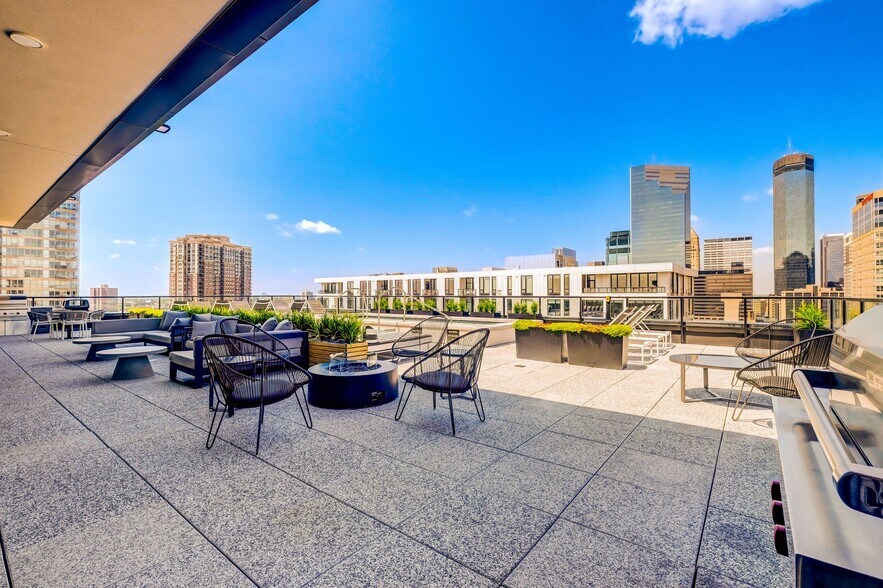 More Photos Of 615 S 8th St, Minneapolis Apartments For Lease