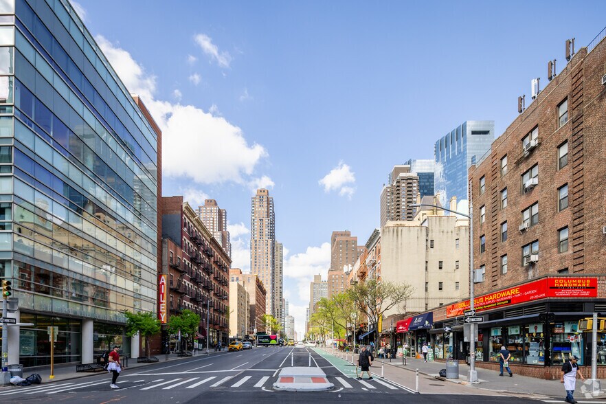 More Photos Of 830-840 Ninth Ave, New York Apartments For Lease