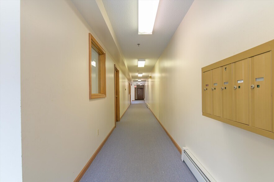 More Photos Of 156 Main St, Ludlow Office For Sale