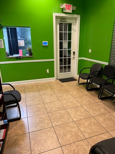 More Photos Of 10175 Fortune Pky, Jacksonville Office For Lease