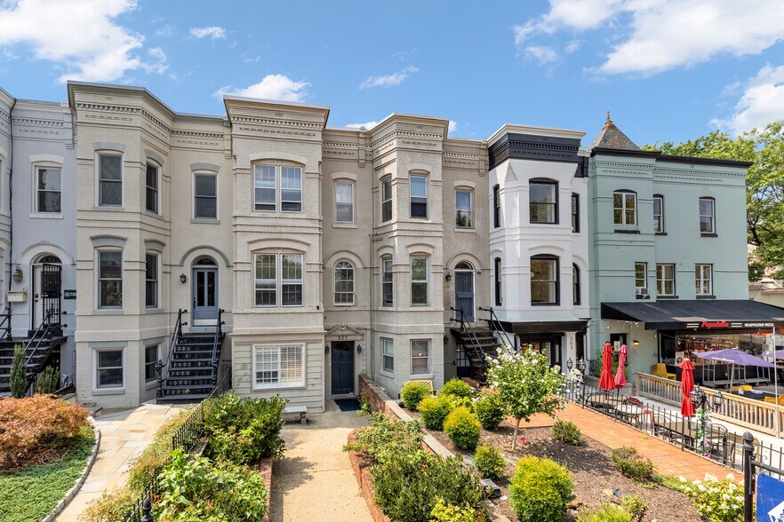 Primary Photo Of 305-307 Massachusetts NE ave, Washington Apartments For Sale