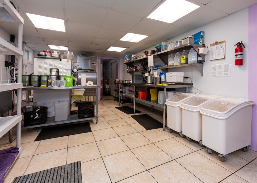 More Photos Of 1276 Surry Rd, Surry Freestanding For Sale