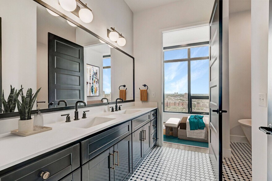 More Photos Of 615 S 8th St, Minneapolis Apartments For Lease