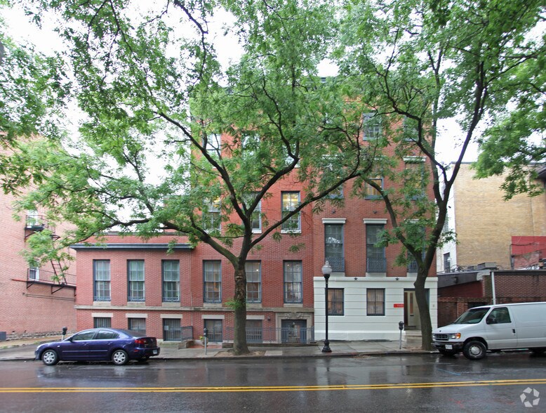 More Photos Of 3-5 E Read St, Baltimore Office For Sale