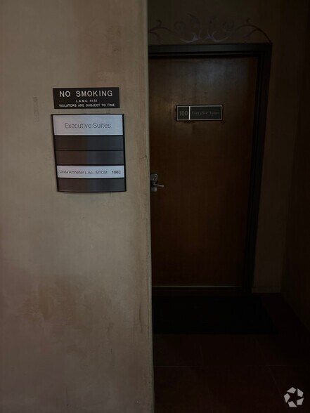 More Photos Of 28348 Roadside Dr, Agoura Hills Office For Lease