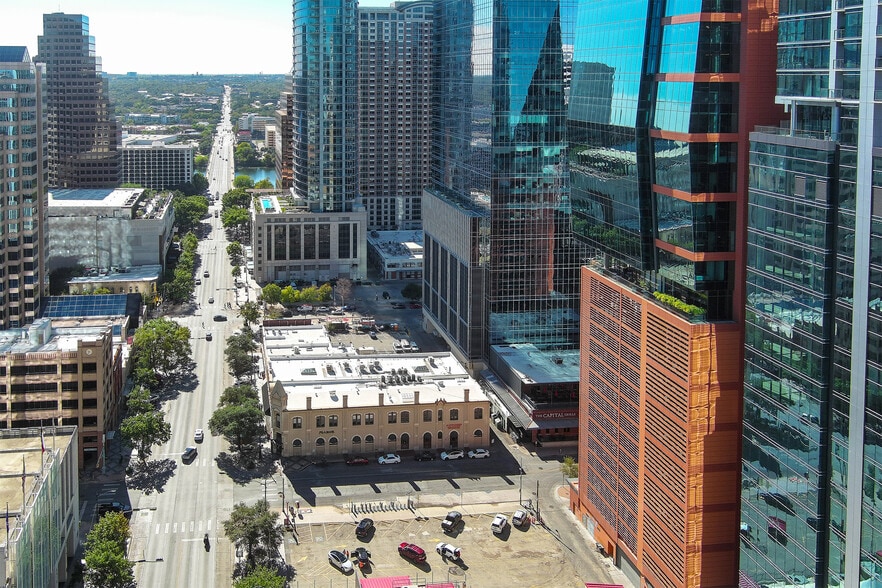More Photos Of 316-318 Congress Ave, Austin Office For Sale