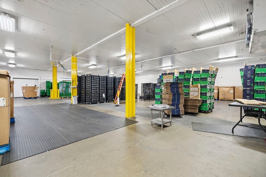 More Photos Of 333 N Euclid Way, Anaheim Food Processing For Lease