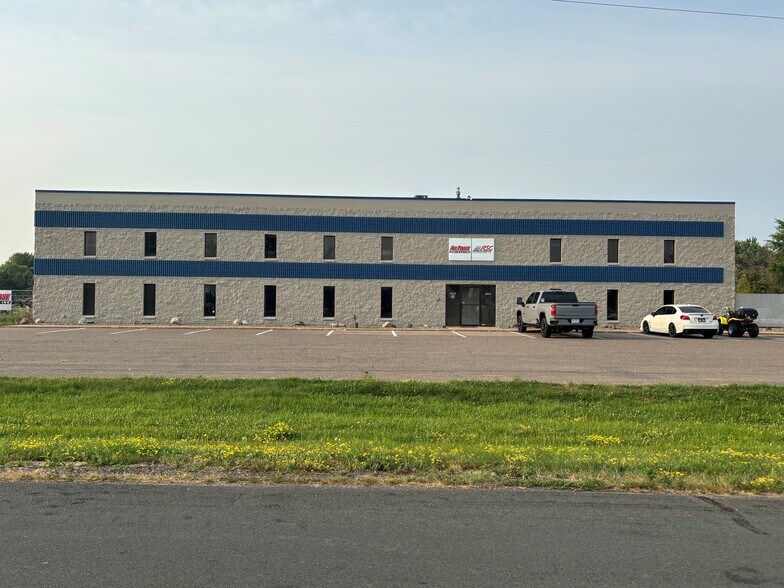 Primary Photo Of 9650 NE 152nd Ave, Forest Lake Light Distribution For Lease