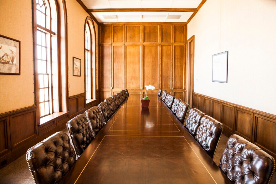 More Photos Of 343 E Main St, Stockton Office For Lease