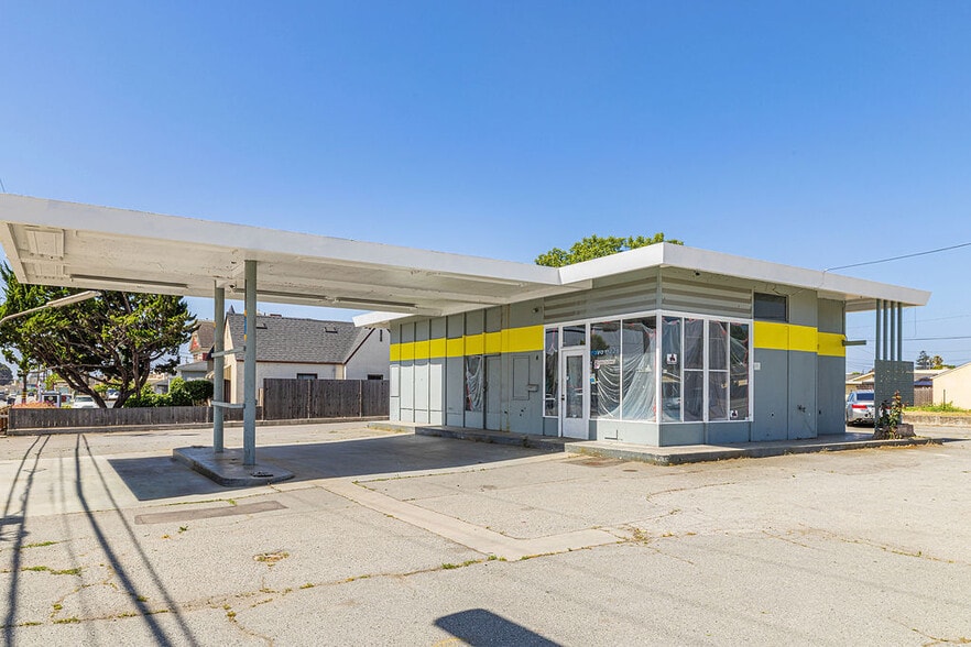 More Photos Of 753 E Lake Ave, Watsonville Freestanding For Sale