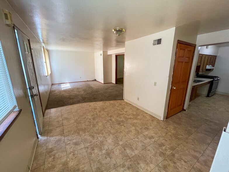 More Photos Of 6801 McKinley Ct, Clairton Apartments For Sale