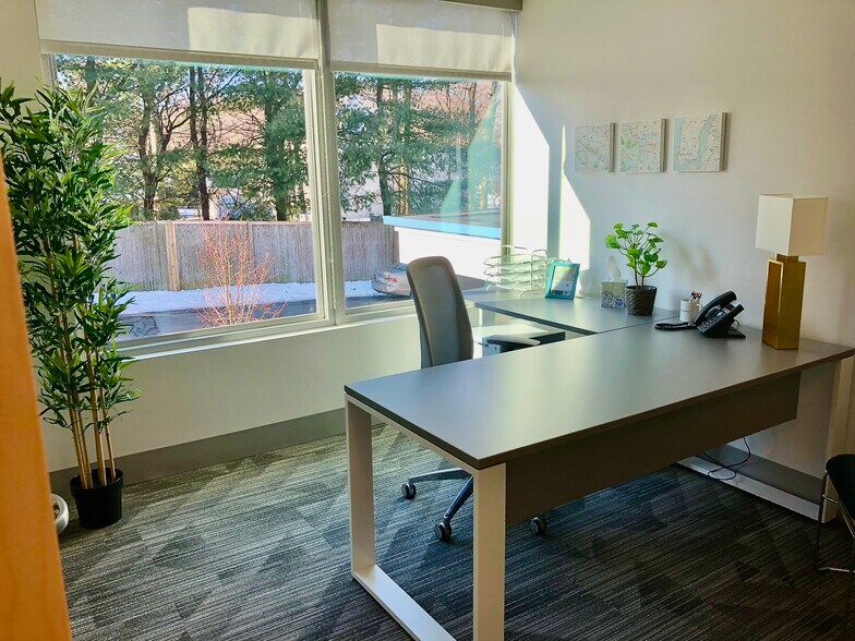 More Photos Of 500 Post Rd E, Westport Coworking Space