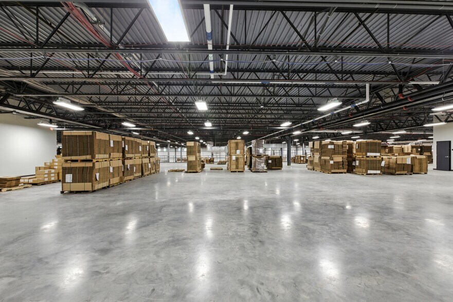 More Photos Of 373 Highland Ave, Salem Industrial For Lease