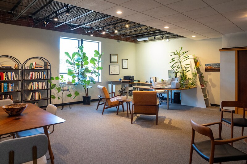 More Photos Of 620 Euclid Ave, Lexington Office For Sale