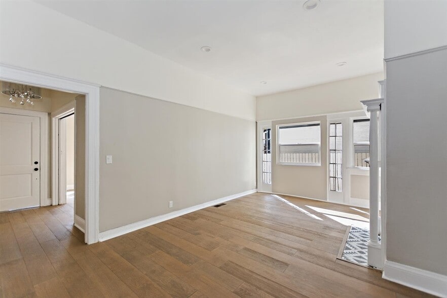 More Photos Of 1703 S Burlington Ave, Los Angeles Apartments For Sale