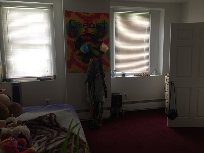 More Photos Of 1426 W River Rd, Waterloo Township Apartments For Lease