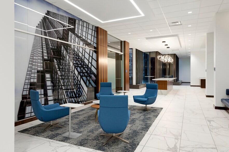 More Photos Of 80 S 8th St, Minneapolis Office For Lease