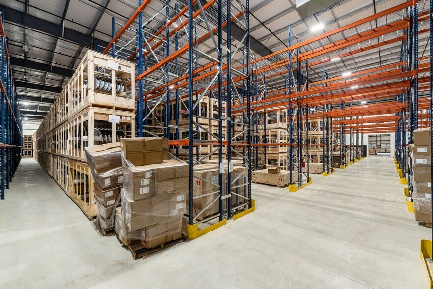 More Photos Of 6611 Broughton Ave, Columbus Industrial For Sale