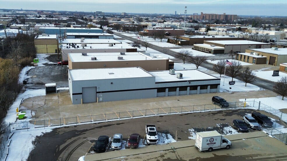 More Photos Of 2694 Elliott Dr, Troy Warehouse For Sale