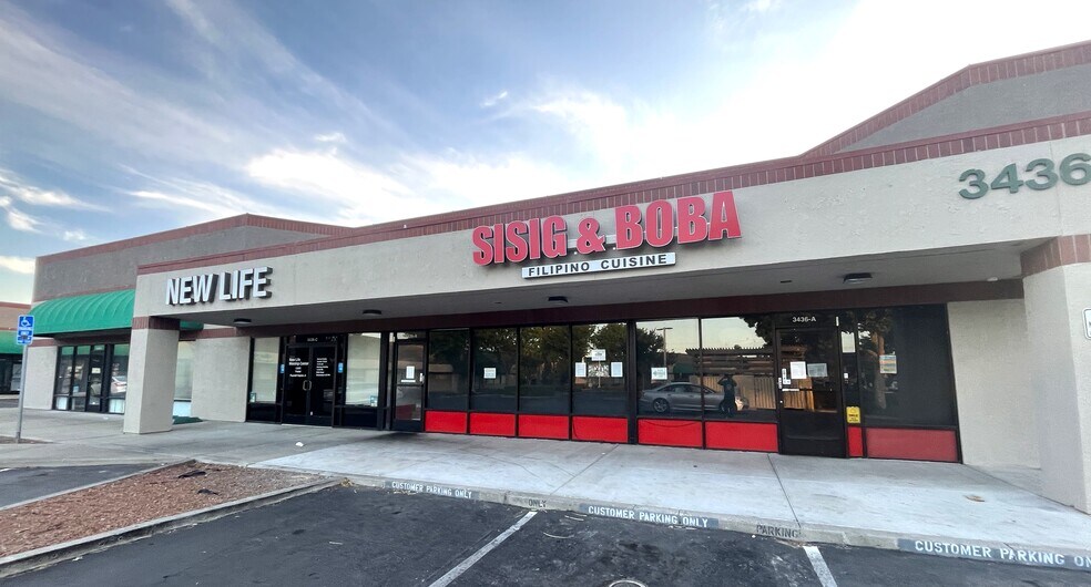 More Photos Of 3410-3436 W Hammer Ln, Stockton Unknown For Lease