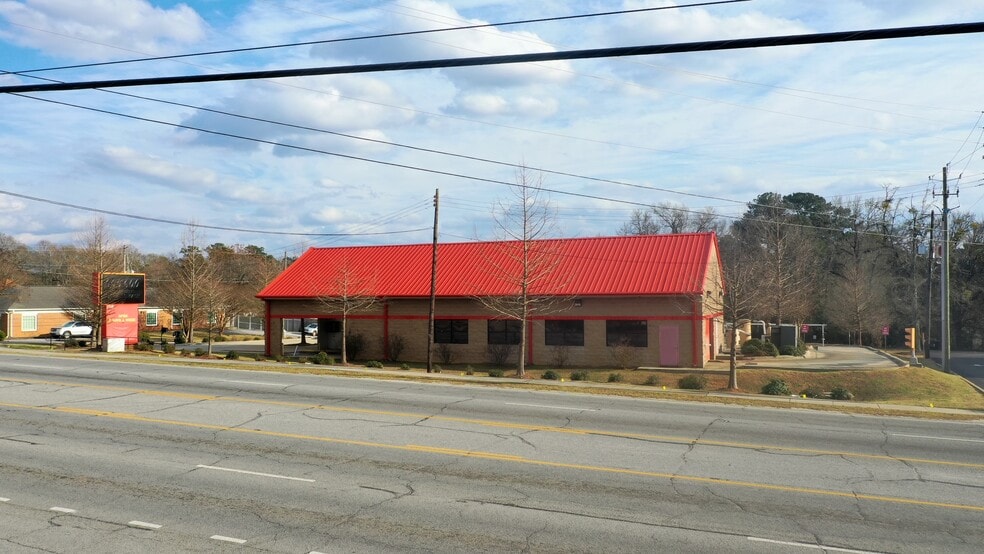 More Photos Of 1810 Opelika Rd, Auburn Carwash For Sale