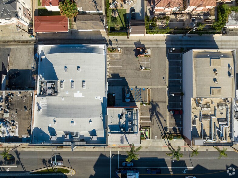 More Photos Of 535-611 W Main St, Alhambra Storefront Retail Office For Lease