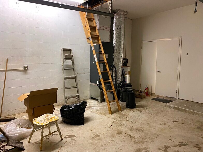 More Photos Of 3400 Kori Rd, Jacksonville Loft Creative Space For Sale
