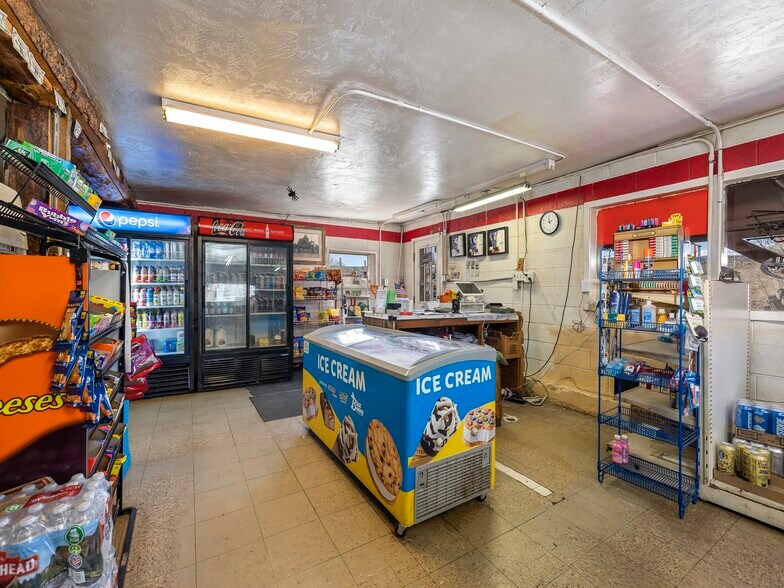 More Photos Of 50 UT-22, Antimony Land For Sale