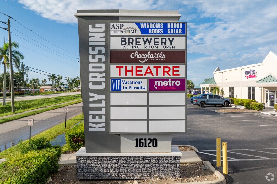 More Photos Of 16120 San Carlos Blvd, Fort Myers Storefront For Lease