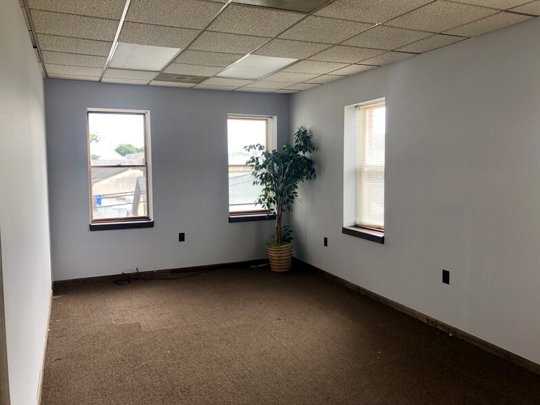 More Photos Of 30 South St, Freehold Office For Lease