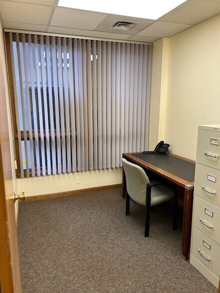 More Photos Of 674 US Highway 202, Bridgewater Medical For Sale