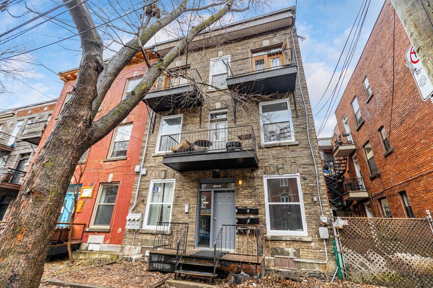 More Photos Of 4568 Rue Boyer, Montréal Apartments For Sale