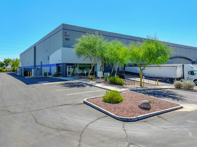 More Photos Of 601 S 54th St, Chandler Warehouse For Lease