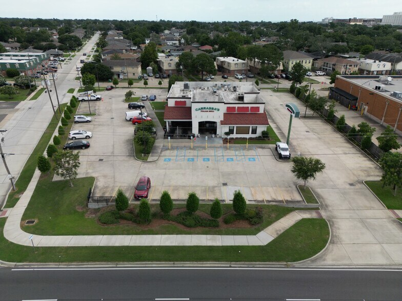 More Photos Of 4601 Veterans Memorial Blvd, Metairie Service Station For Sale