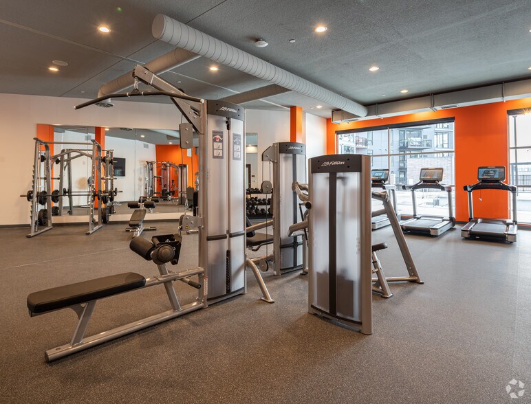 More Photos Of 811 Washington Ave S, Minneapolis Apartments For Lease