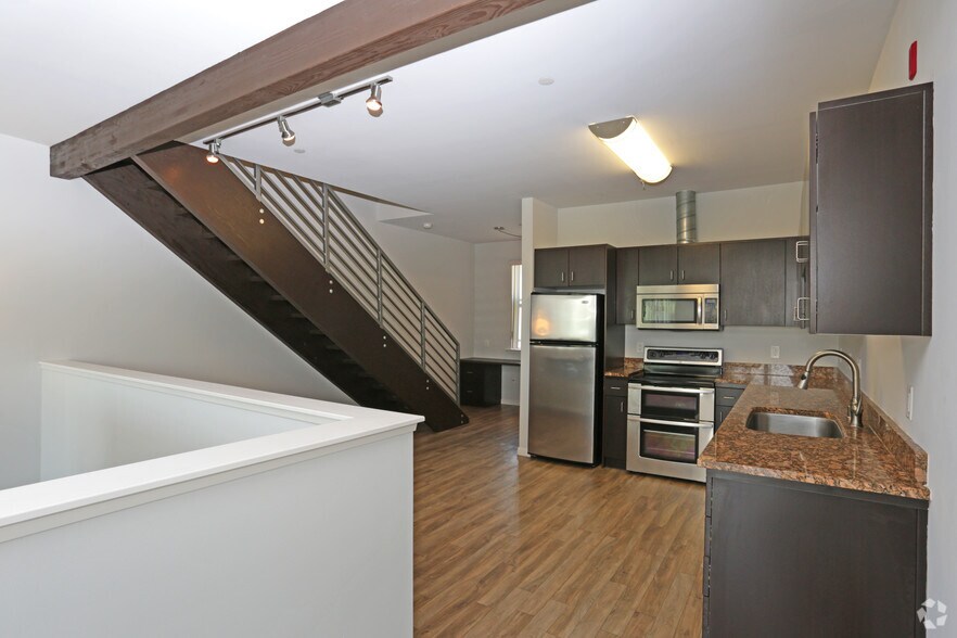 More Photos Of 1759 Fulton St, Fresno Apartments For Sale