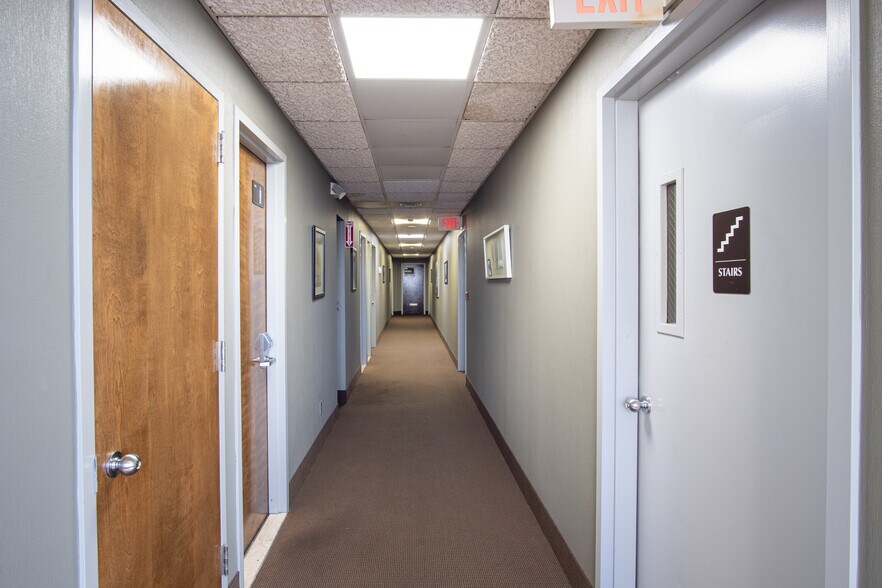 More Photos Of 55 Maple Ave, Rockville Centre Medical For Lease