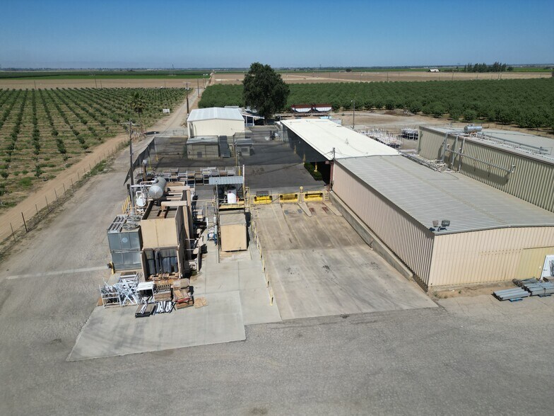 More Photos Of 13649 Weedpatch Hwy, Bakersfield Refrigeration Cold Storage For Sale