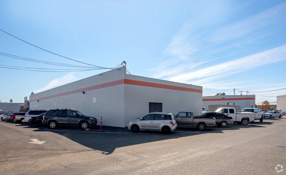 More Photos Of 100 Cristich Ln, Campbell Light Manufacturing For Lease