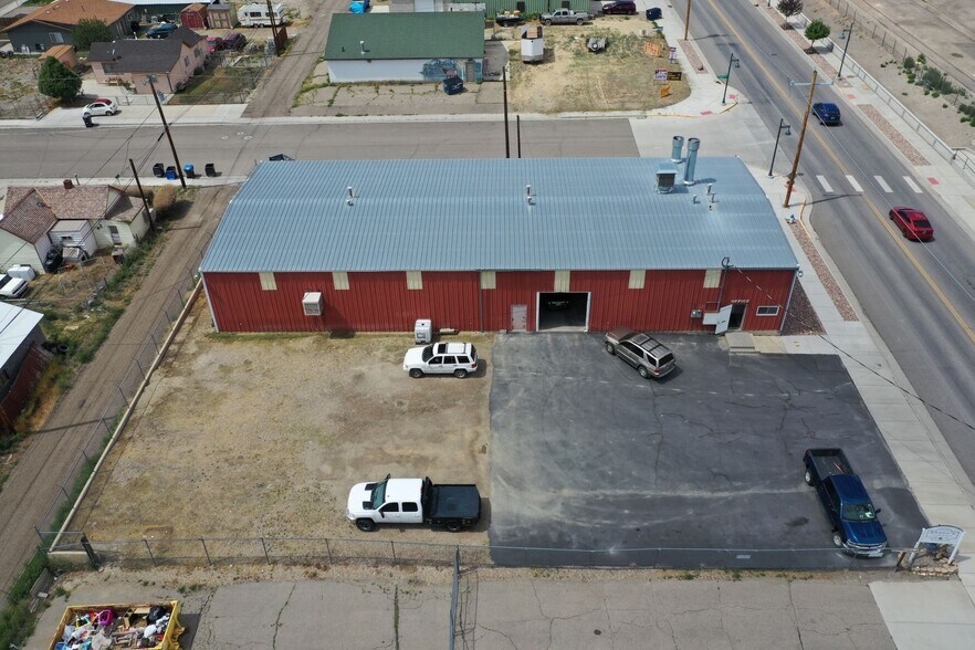 More Photos Of 101 S Center St, Green River General Retail For Sale